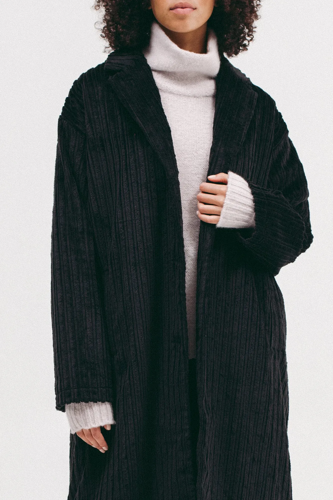 Cord Overcoat- Black