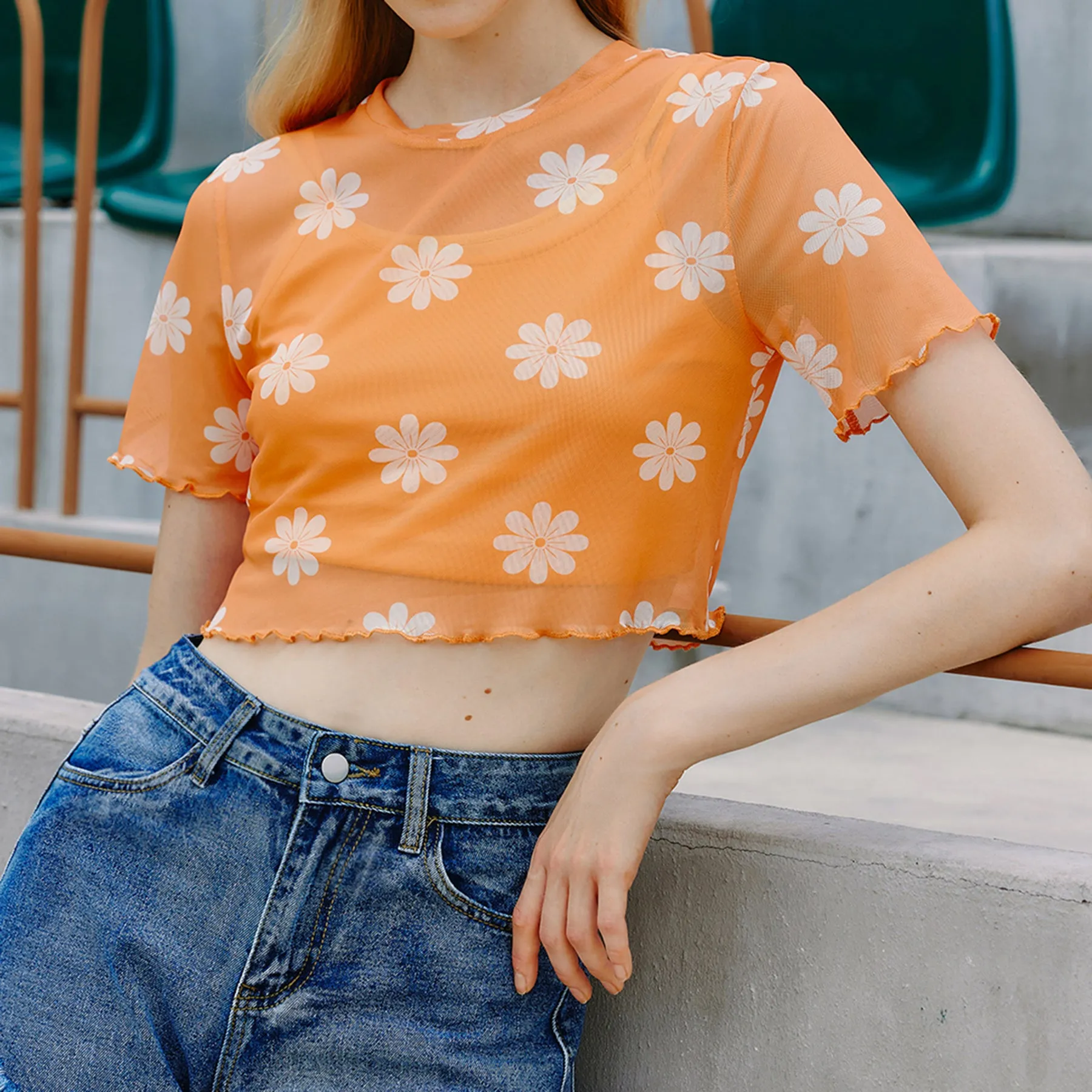 Floral Print Sheer Lettuce Trim Crop Tee