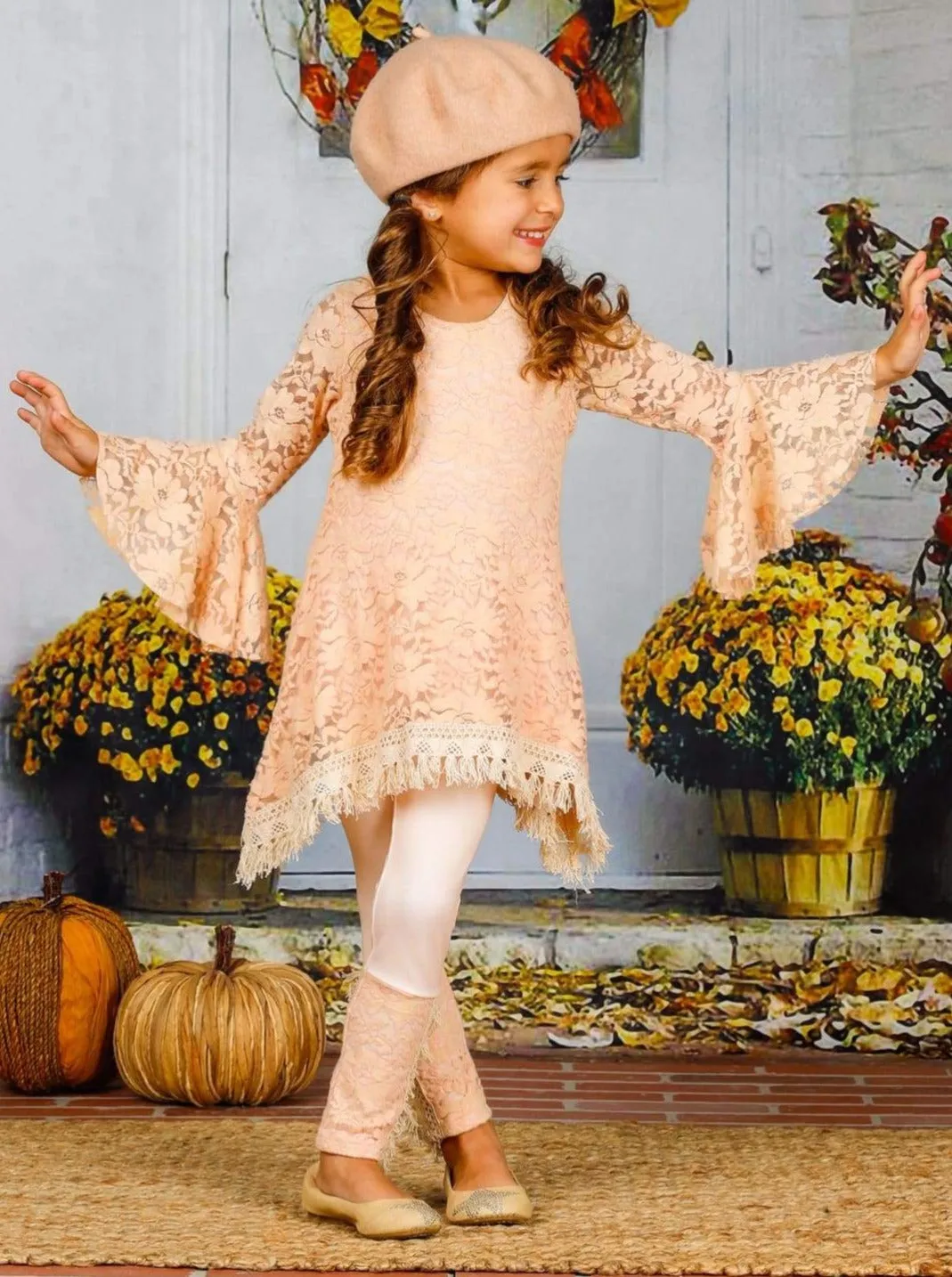 Girls Lace Bell Sleeve Crochet Hem Side Tail Tunic And Cuffed Legging Set