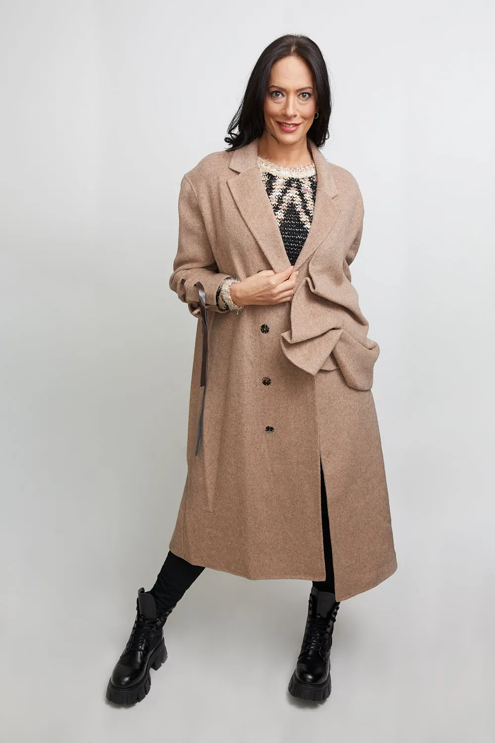 HIGH END - WOOLBLEND ASYMMETRIC OVERCOAT