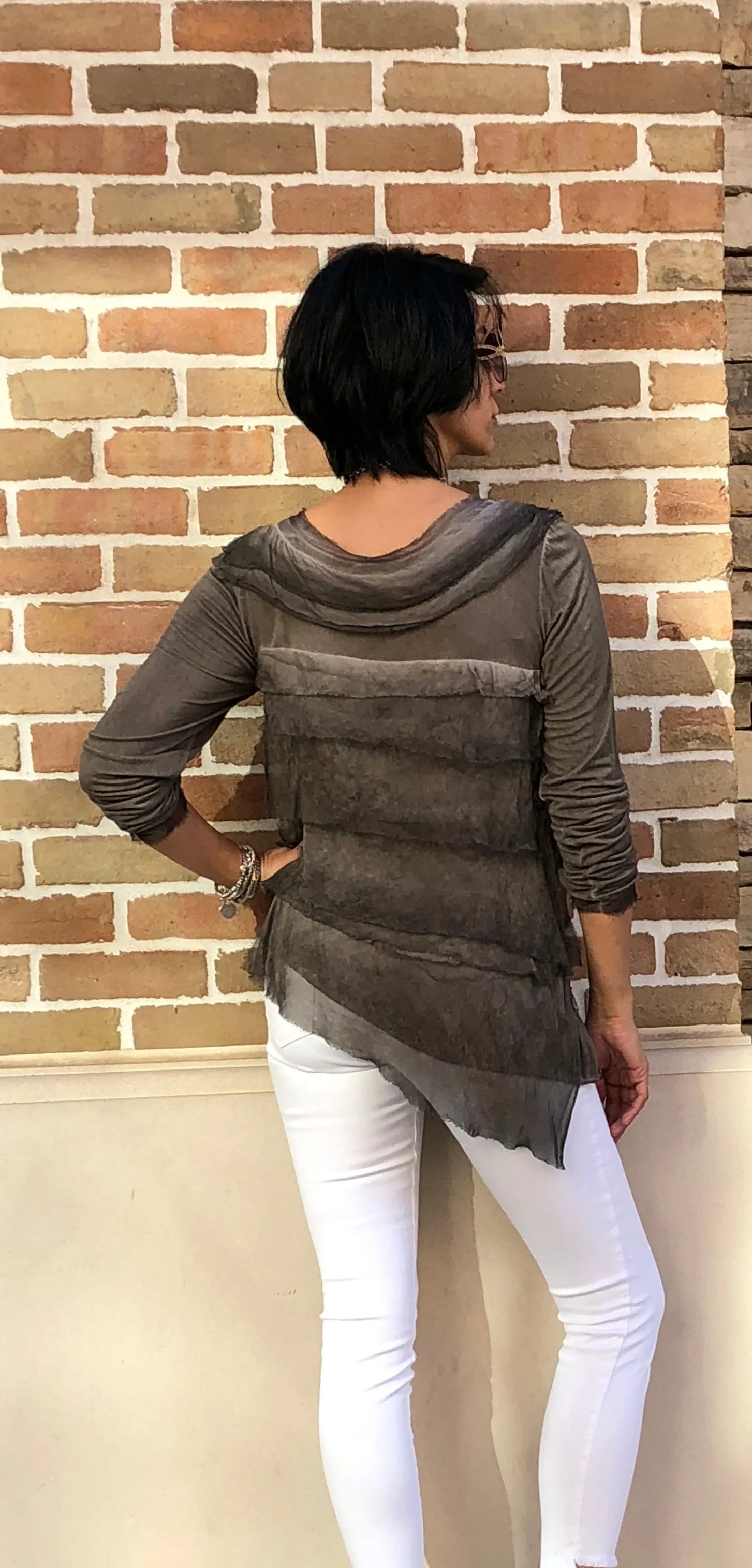 Raw Moda Italian Ruffle Top Long Sleeves