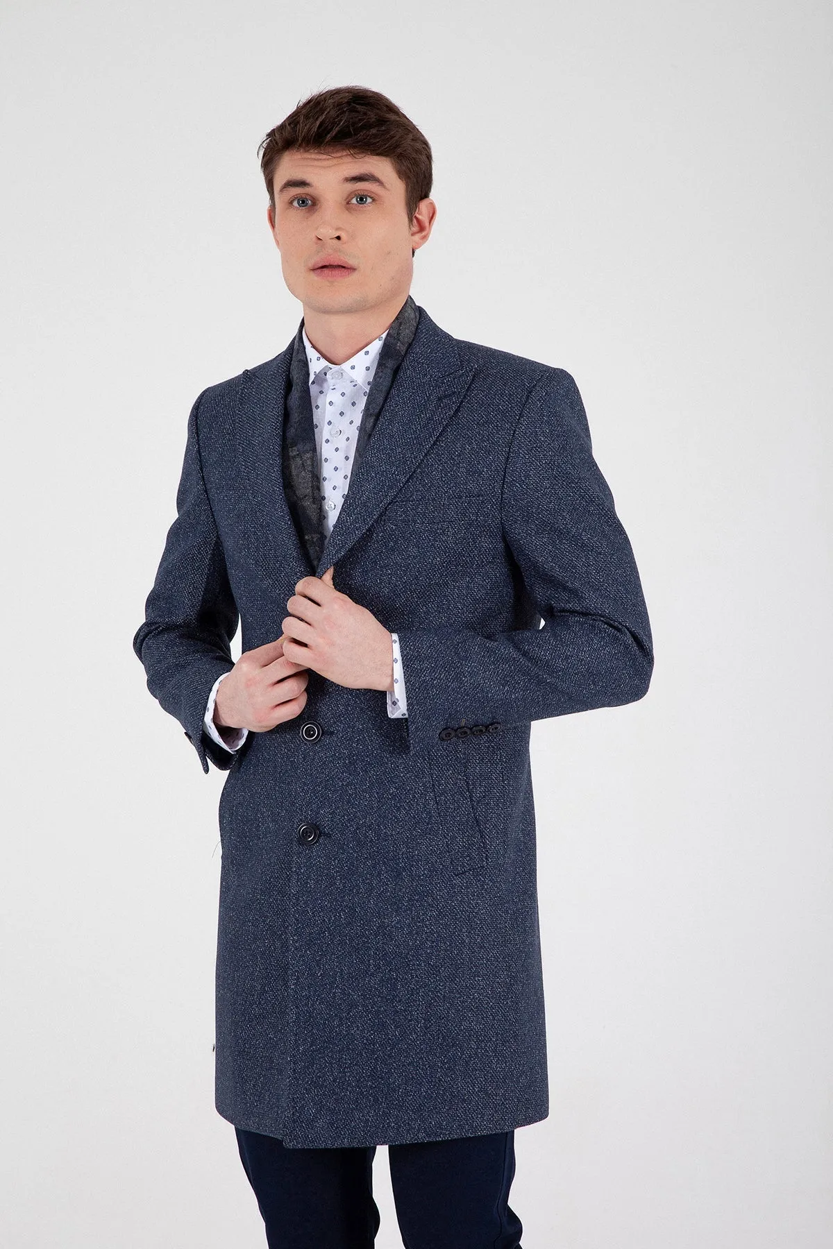 Slim Fit Notch Lapel Rotterdam Wool Navy Overcoat, Dark Navy D.