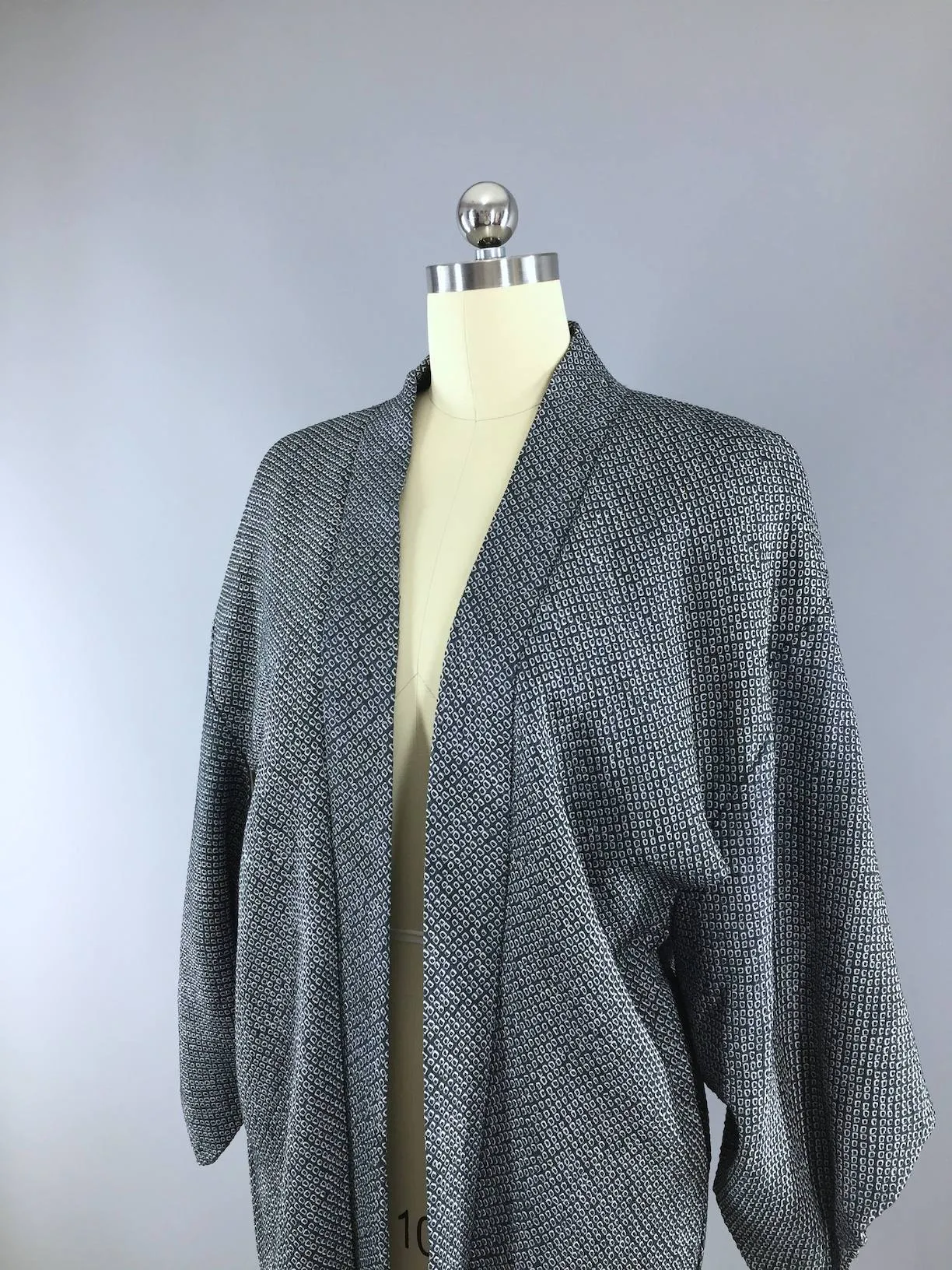 Vintage 1950s Silk Kimono Jacket Cardigan / Slate Blue Grey White Shibori