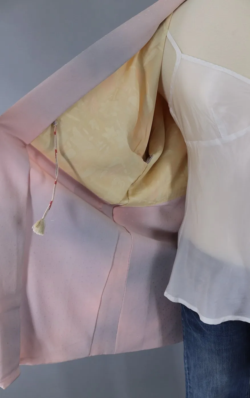 Vintage Silk Kimono Cardigan / Haori Jacket / Pale Pink Ombre Flying Cranes