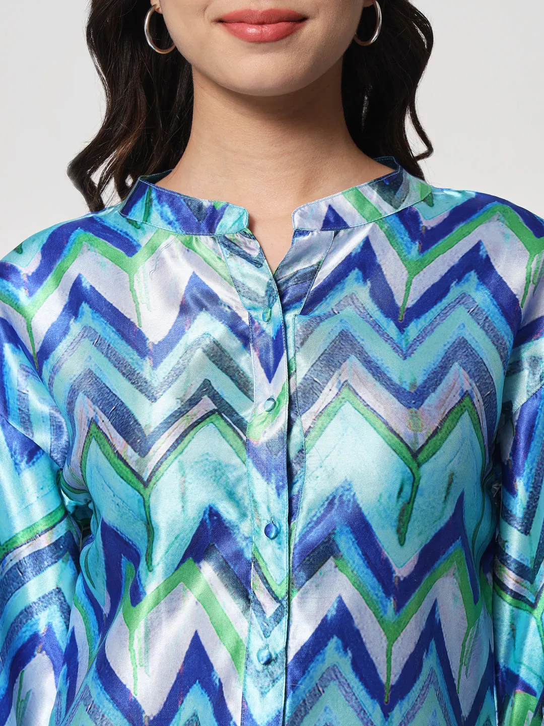 Women's Blue & Green Geometric Print Shirt Style Top